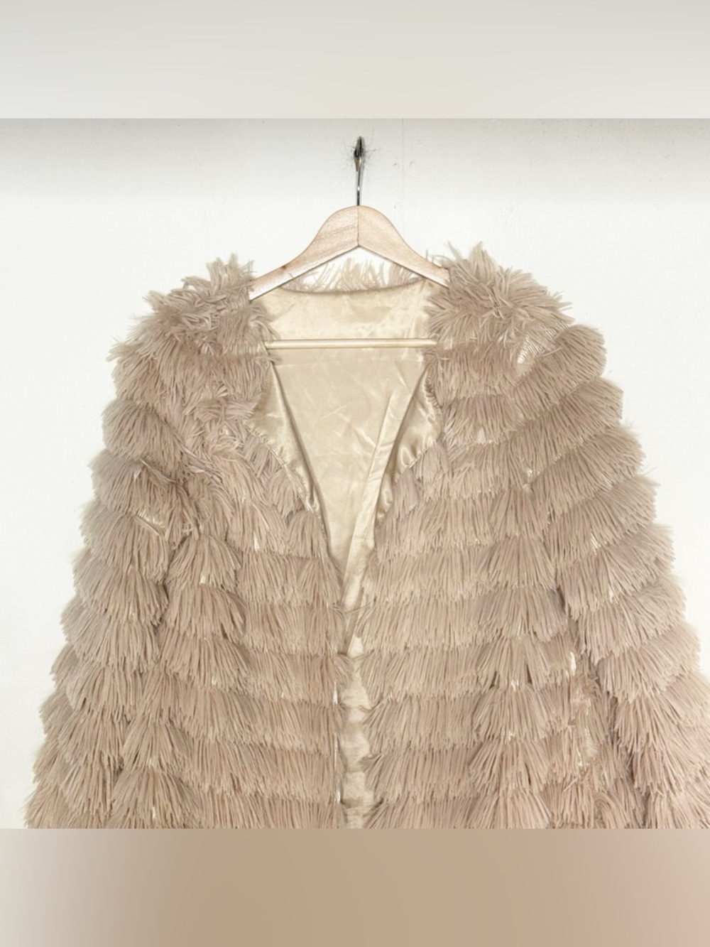 Womens Faux Fur Shaggy Open Front Coat Jacket Size L Beige Pink Lightweight - Picture 6 of 12